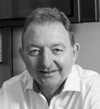 Duncan Allen intersystems.JPG