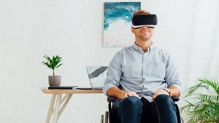 VR-technology-302206421-web-1500px.jpg