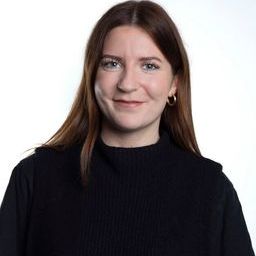 Lara  Groves