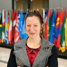 Dr Seraphina Goldfarb-Tarrant