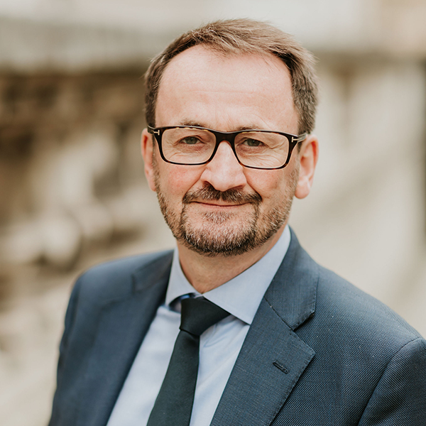 Antony_Walker-web-600px.jpg